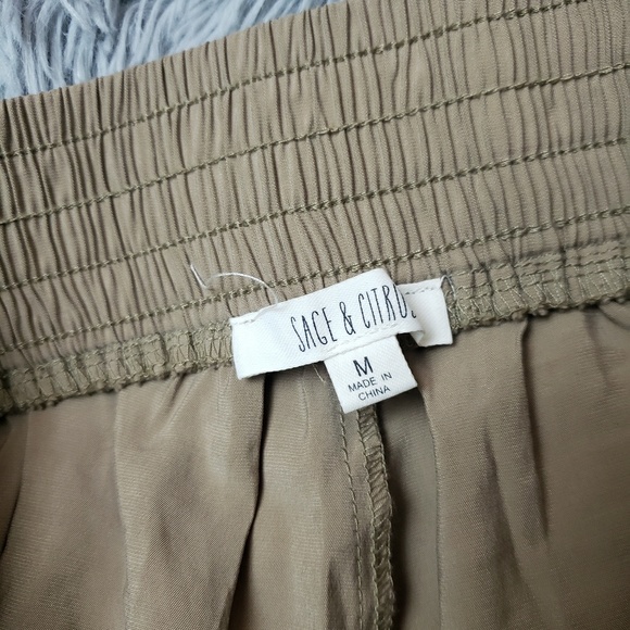 MISC BOTTOMS | Lightweight Cargo Joggers! - Picture 6 of 7